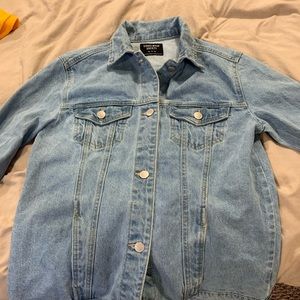 💜3for$15 Light wash Jean jacket